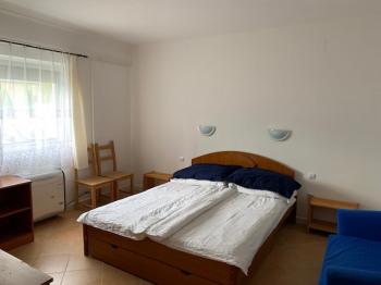 img-1889.jpg