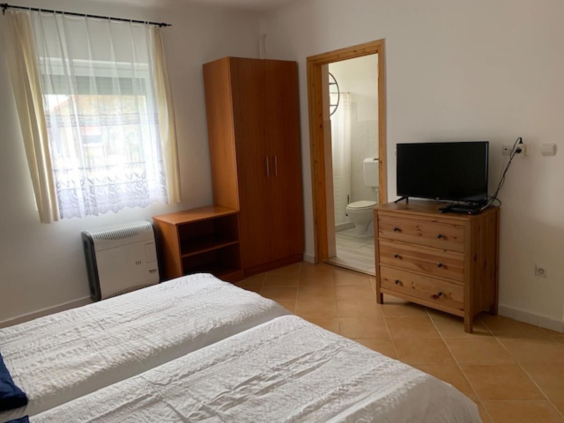 img-1914.jpg